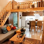 Luxury Loft Vivian Apartment