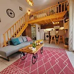 Apartment Luxury Loft Vivian