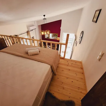 Luxury Loft Vivian Lejlighed