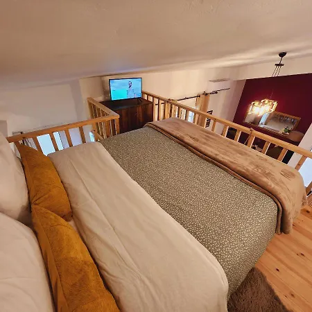 Luxury Loft Vivian Lejlighed