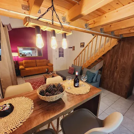 Luxury Loft Vivian Patras