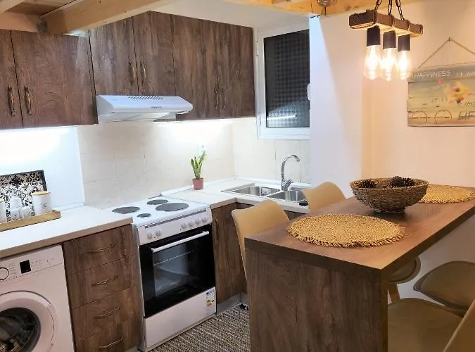 Luxury Loft Vivian Апартаменты Патра