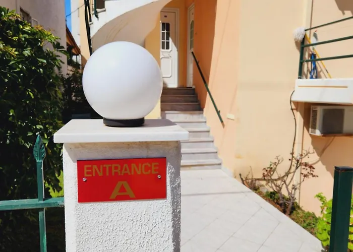 Luxury Loft Vivian Патра