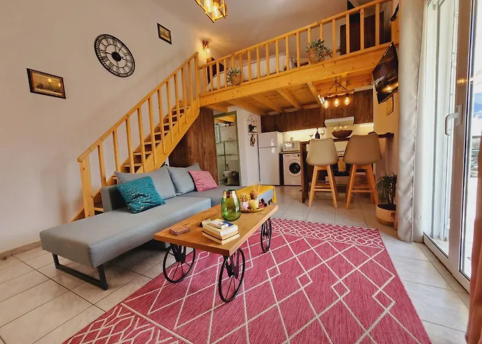 Апартаменты Luxury Loft Vivian