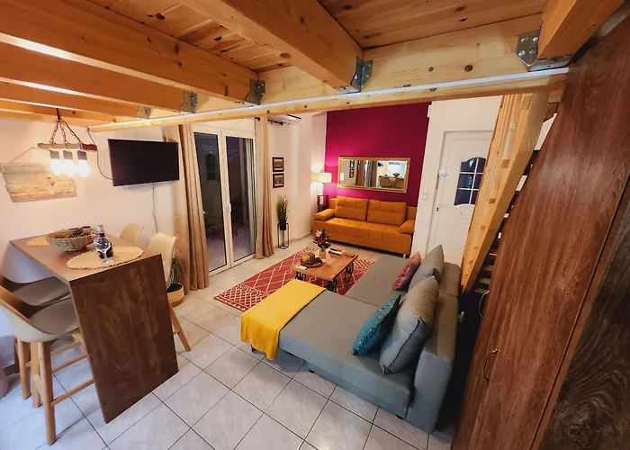 Luxury Loft Vivian Патра